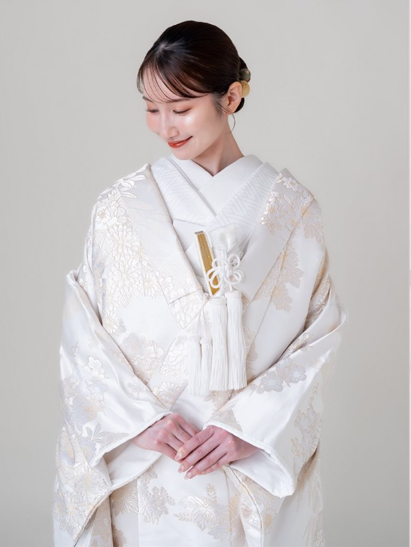 新作白無垢~献上疋田彩華文 ~